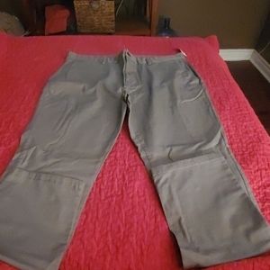 New with tags mens ultimate slim pants